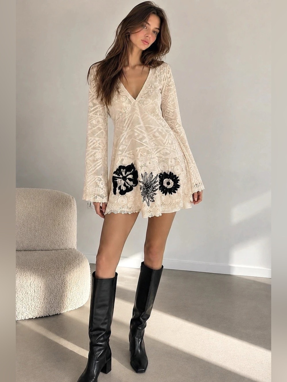 IPEKYOL Ivory Lace Floral Appliqué Long Sleeve Dress US 6